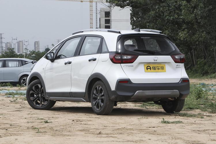 广汽本田车全部车型10万左右(广汽本田十万左右的车图片)