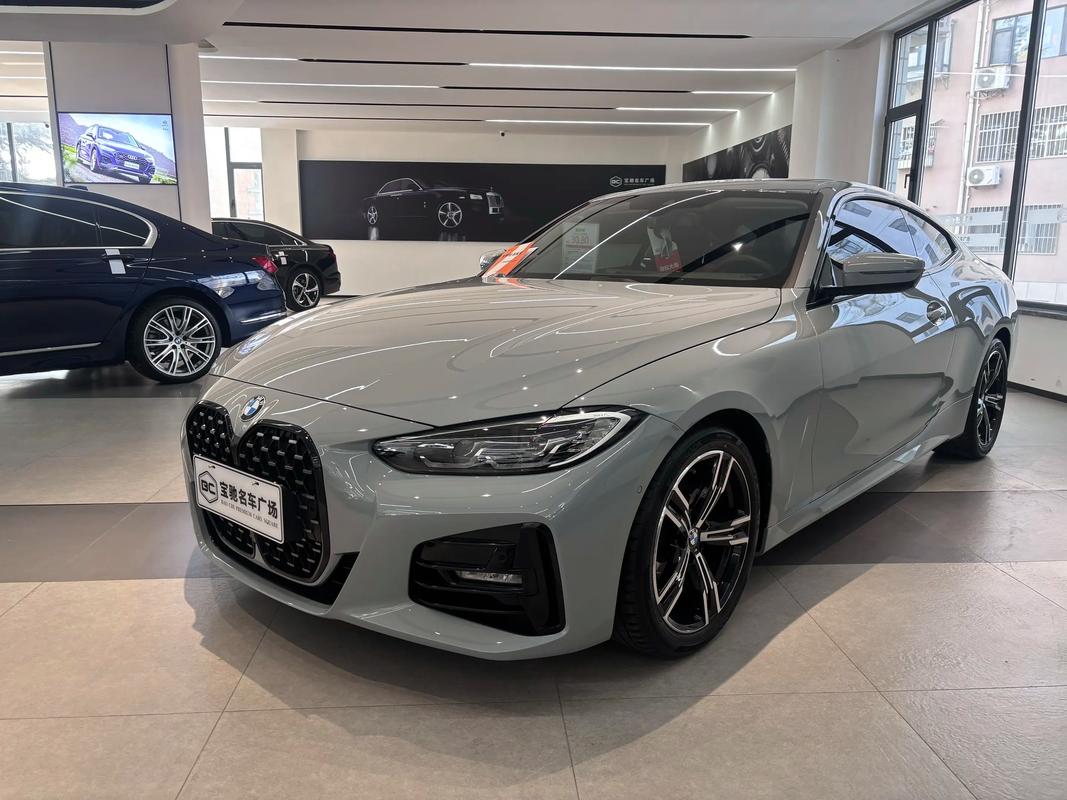 开宝马4系都是什么人(开宝马4系都是什么人开的)