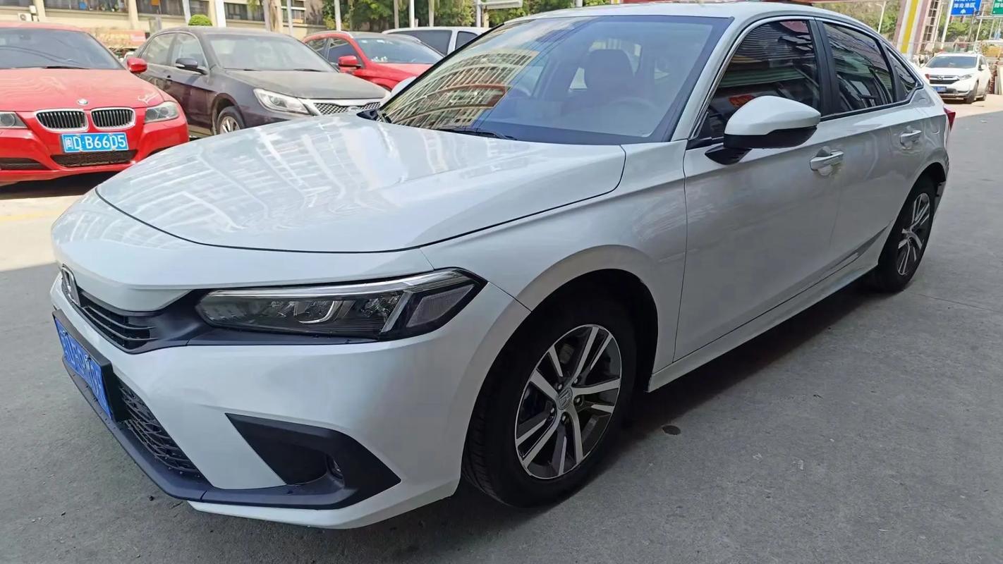 本田思域2023款落地多少钱 2o22款本田思域