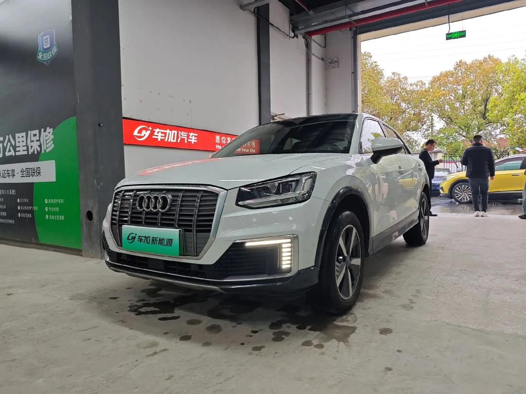 奥迪q2价格及图片报价2023款／奥迪q2l新款报价