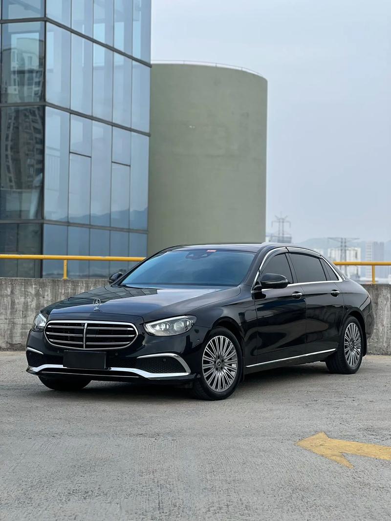 奔驰e级进口车型 2021款奔驰e级进口