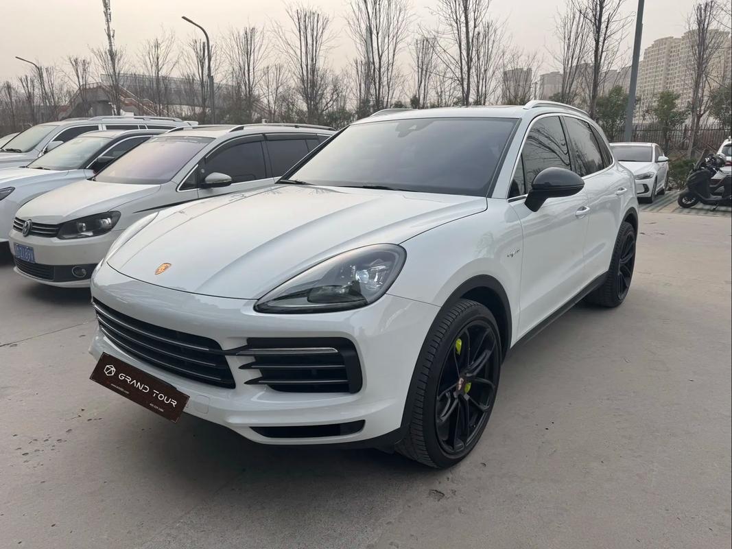 卡宴油电混合好不好,2021卡宴油电混合优缺点