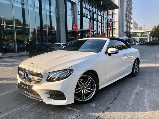 【奔驰e260轿跑车,奔驰e260轿跑车单独座套多少钱】