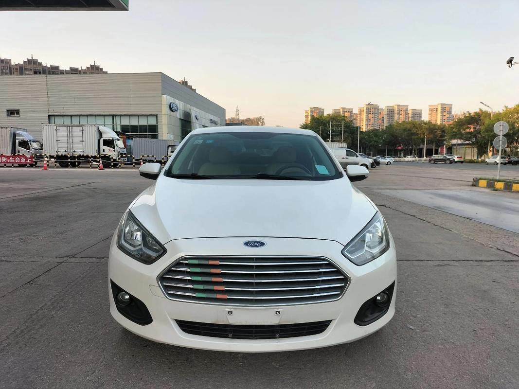 二手福睿斯值得买吗/买二手福睿斯怎么样