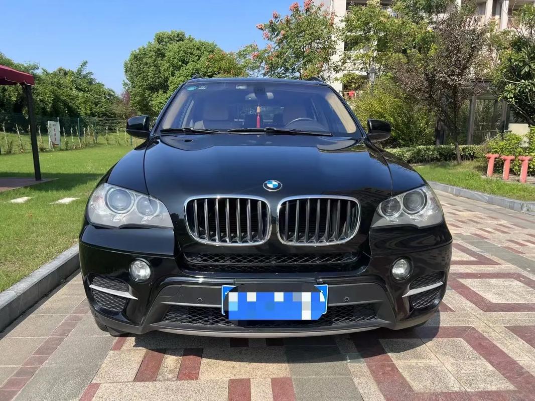 13年宝马x5 13年宝马x5现在值多少钱